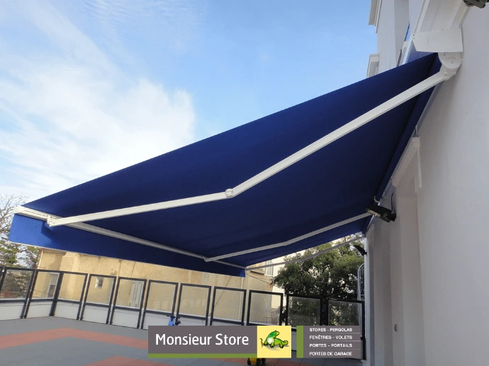 Store banne