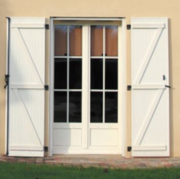 VOLETS BATTANTS PVC PRELUDE